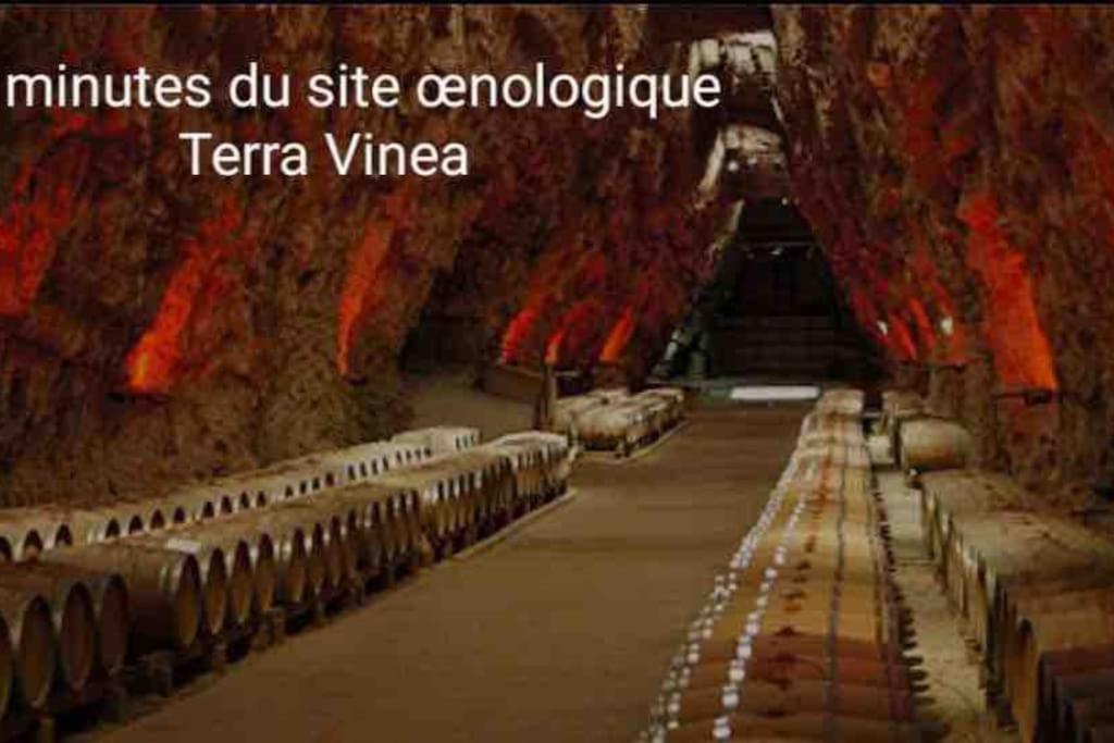 « domaine De L'oustal Nau »